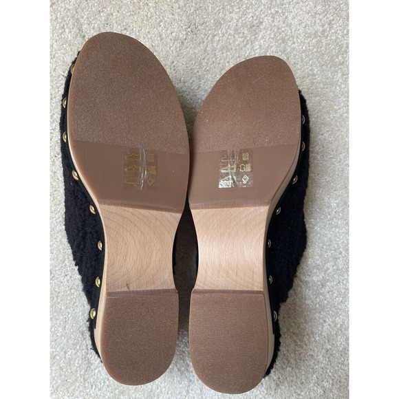 NEW J Crew Faux Fur Sherpa Black Wooden Clogs Shoes Women Size 7 - Picture 2 of 5